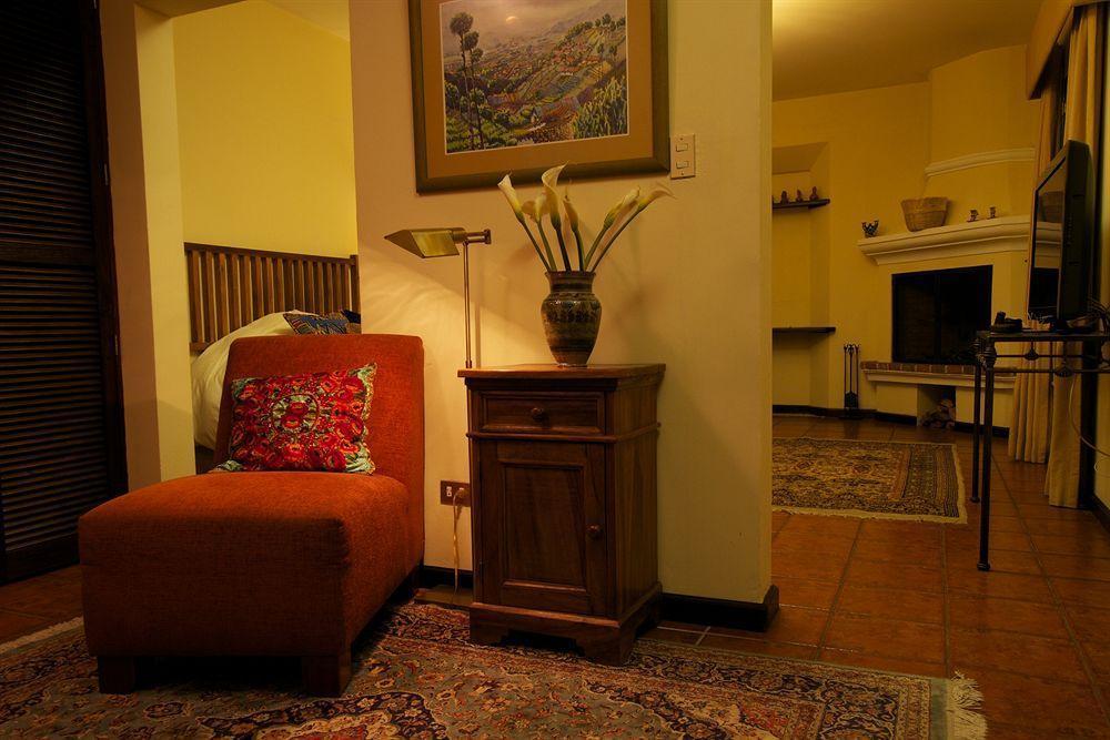 Hotel Sor Juana Antigua ภายนอก รูปภาพ