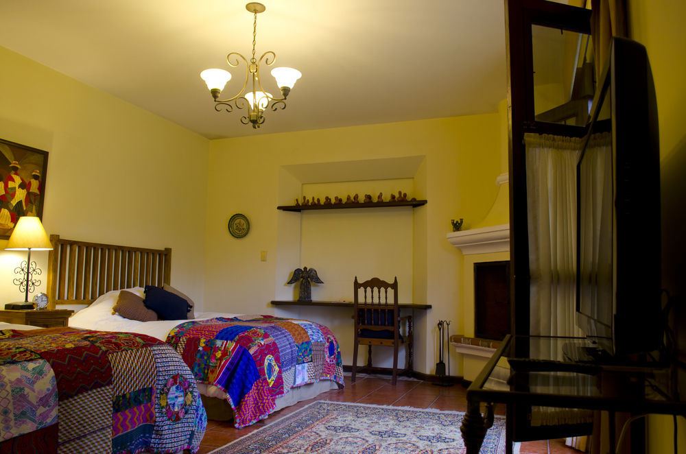 Hotel Sor Juana Antigua ภายนอก รูปภาพ