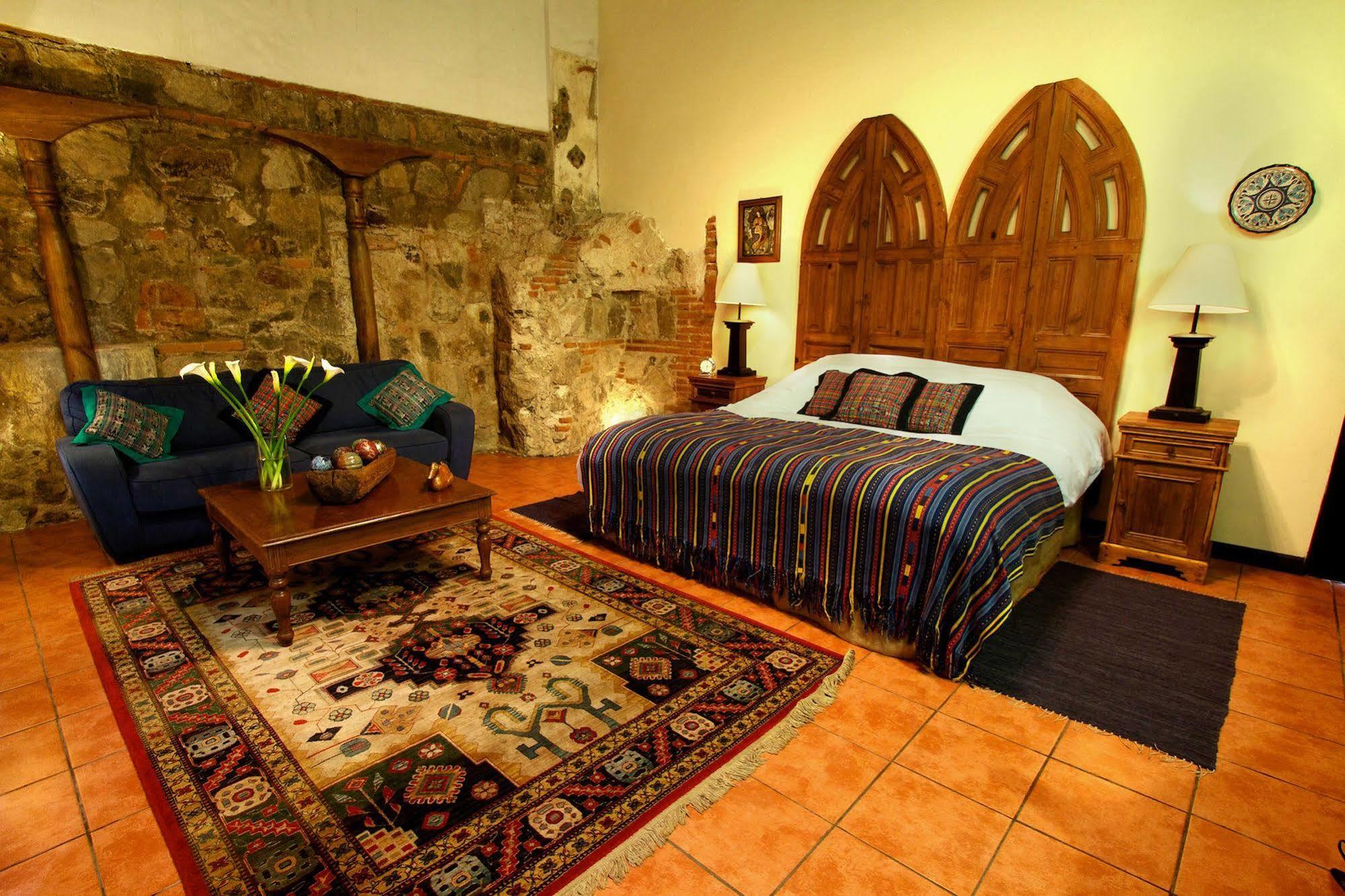 Hotel Sor Juana Antigua ภายนอก รูปภาพ