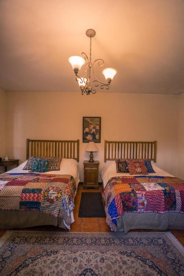 Hotel Sor Juana Antigua ภายนอก รูปภาพ