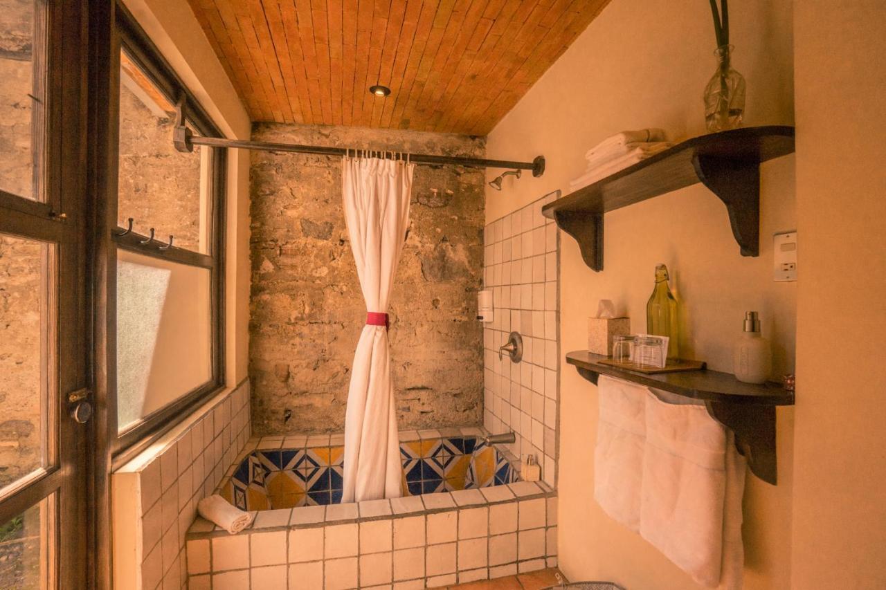 Hotel Sor Juana Antigua ภายนอก รูปภาพ