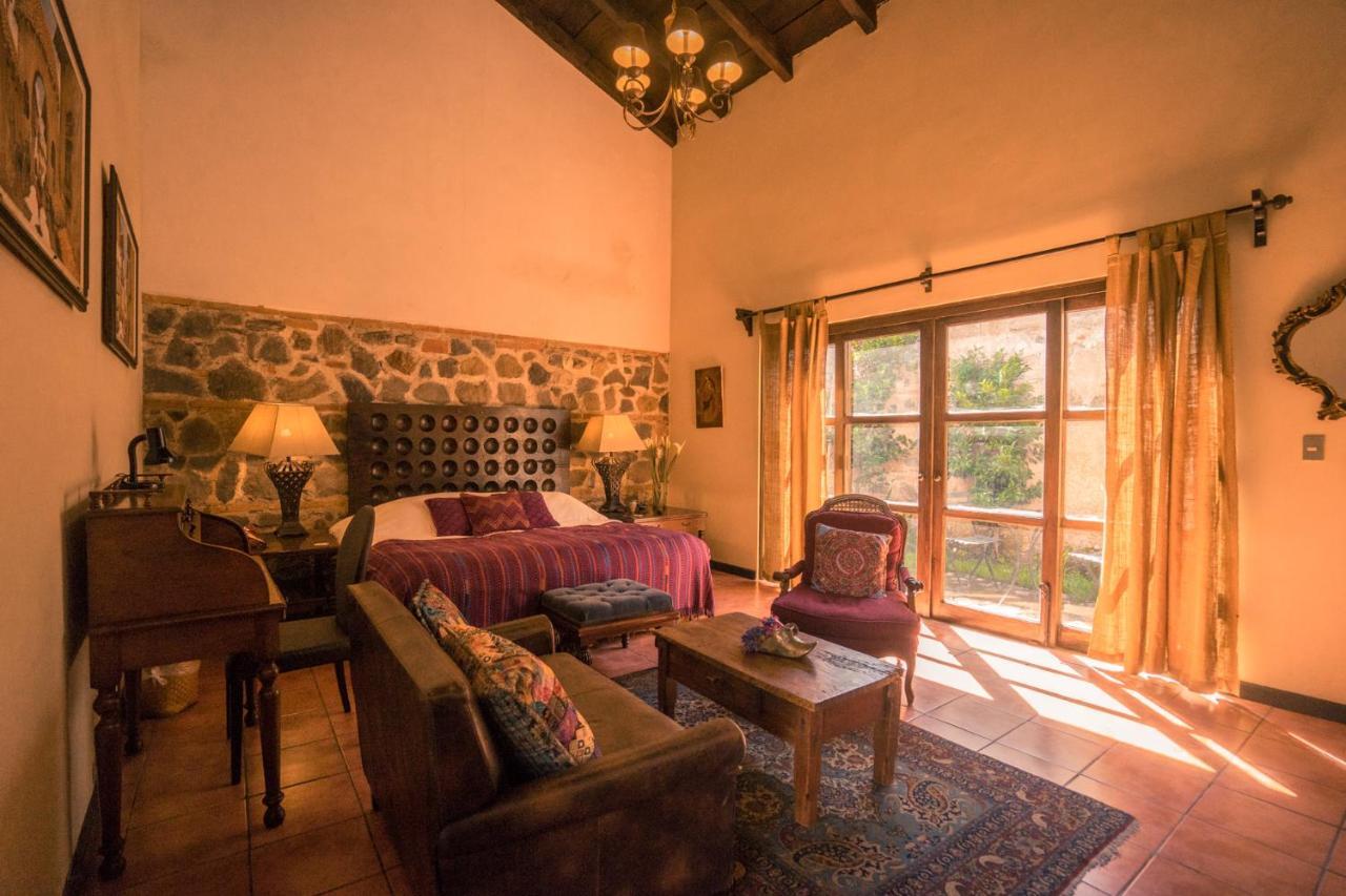 Hotel Sor Juana Antigua ภายนอก รูปภาพ