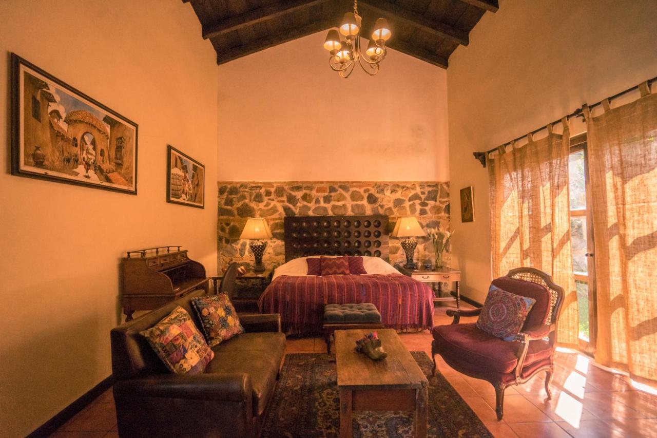 Hotel Sor Juana Antigua ภายนอก รูปภาพ