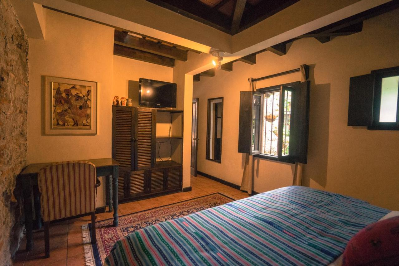 Hotel Sor Juana Antigua ภายนอก รูปภาพ
